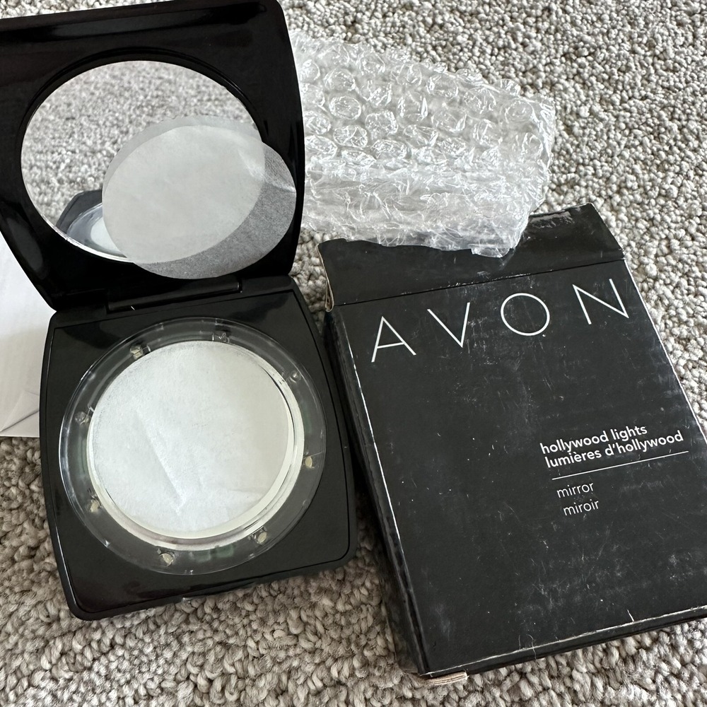 Avon Hollywood Lights‎ Compact Mirror